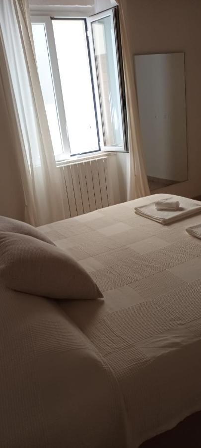 Il Porto Di Ale E Kat Hotel ลีวอร์โน ภายนอก รูปภาพ